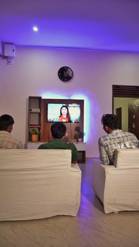Resident room at the nasha mukti kendra in Agra